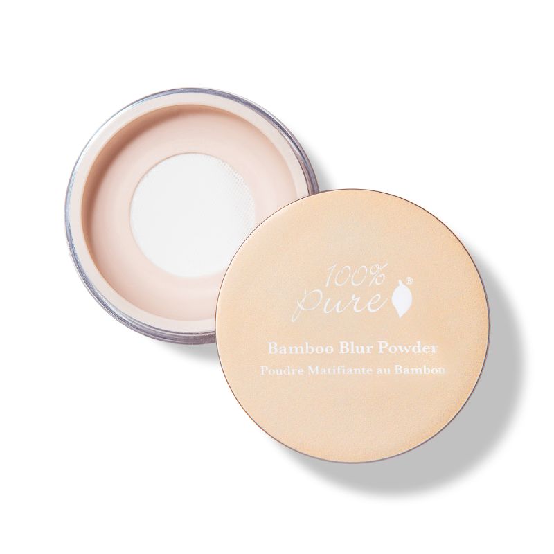 Blurring, skin-perfecting powder provides translucent to sheer, tinted coverage, and makes your complexion feel silky and look poreless.